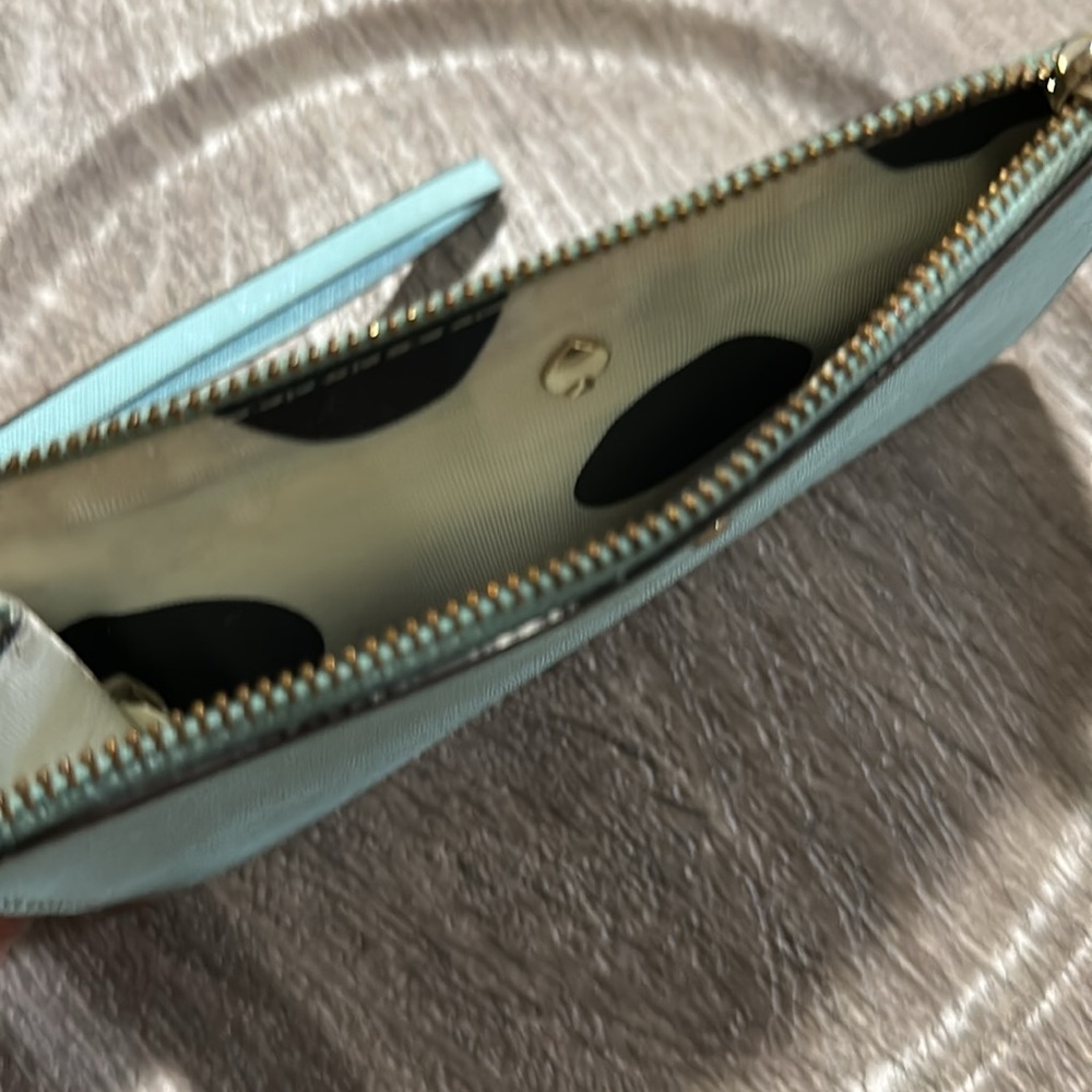 Kate Spade Wristlet - Picture 4 of 4